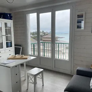Apartment Centre Belle Vue Dinard